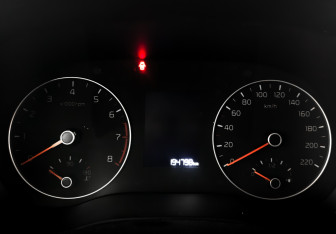 Подержанный автомобиль Kia Rio Hatchback 2021 года (11 фото)