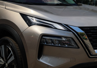 Подержанный автомобиль Nissan X-Trail 2021 года (35 фото)