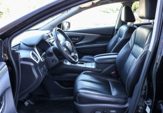 Подержанный автомобиль Nissan Murano Suv 2020 года (16 фото)