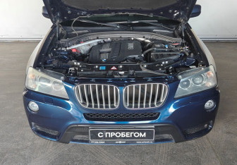 Подержанный автомобиль BMW X3 2011 года (17 фото)