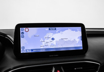 Подержанный автомобиль Hyundai Santa Fe 2021 года (25 фото)