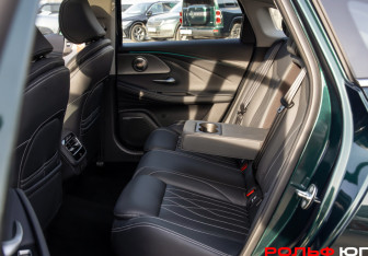 Подержанный автомобиль Chery Arrizo 8 2023 года (8 фото)