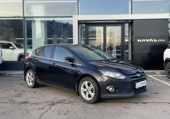 Подержанный автомобиль Ford Focus Hatchback 2012 года (3 фото)