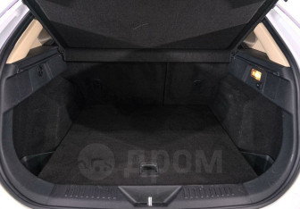 Подержанный автомобиль FAW Bestune T77 2020 года (19 фото)