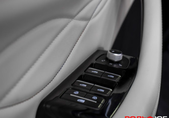 Подержанный автомобиль Geely Monjaro 2023 года (24 фото)