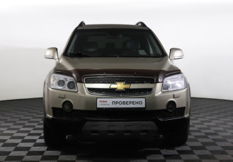 Подержанный автомобиль Chevrolet Captiva 2007 года (2 фото)