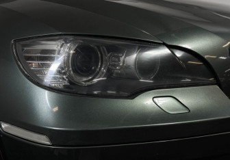 Подержанный автомобиль BMW X6 2010 года (8 фото)