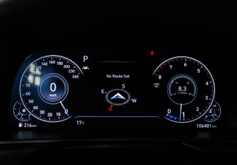 Подержанный автомобиль Hyundai Sonata 2022 года (10 фото)