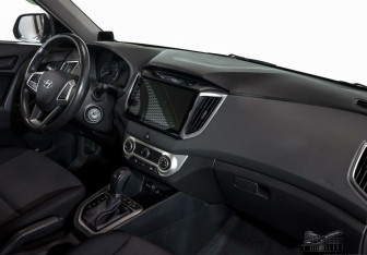 Подержанный автомобиль Hyundai Creta 2019 года (5 фото)