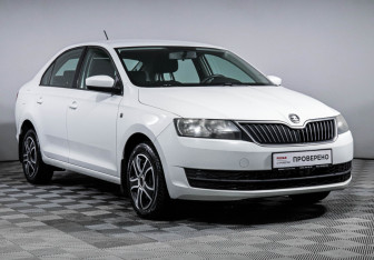 Подержанный автомобиль Skoda Rapid Liftback 2014 года (3 фото)