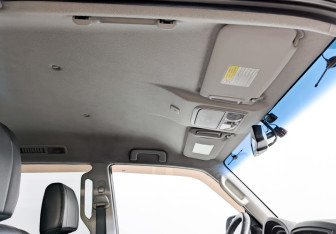 Подержанный автомобиль Mitsubishi Pajero 2011 года (23 фото)