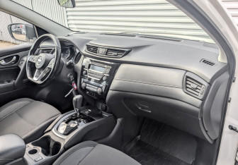 Подержанный автомобиль Nissan Qashqai 2020 года (11 фото)