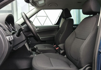 Подержанный автомобиль Skoda Yeti 2012 года (18 фото)