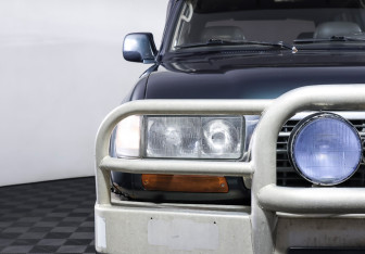 Подержанный автомобиль Toyota Land Cruiser Suv 1997 года (23 фото)