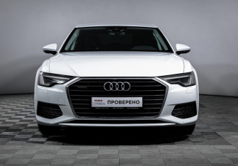 Подержанный автомобиль Audi A6 Sedan 2020 года (2 фото)