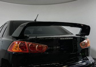 Подержанный автомобиль Mitsubishi Lancer Sedan 2008 года (16 фото)