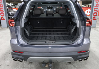 Подержанный автомобиль Chery Tiggo 8 Pro Max 2023 года (10 фото)