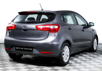 Подержанный автомобиль Kia Rio Hatchback 2012 года (5 фото)