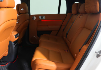 Подержанный автомобиль LiXiang L7 2023 года (10 фото)