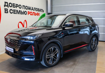 Подержанный автомобиль Changan UNI-S 2024 года (1 фото)