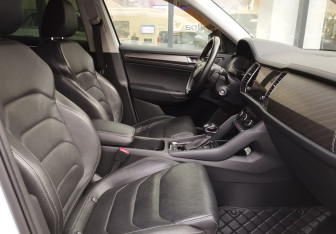 Подержанный автомобиль Skoda Kodiaq 2022 года (10 фото)