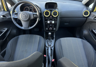 Подержанный автомобиль Opel Corsa 2014 года (11 фото)