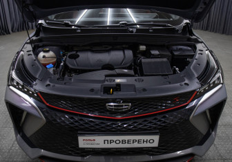 Подержанный автомобиль Geely Coolray 2023 года (9 фото)