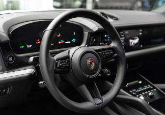Новый Porsche Cayenne 2025 (11 фото)