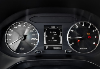 Подержанный автомобиль Chery Tiggo 4 2022 года (16 фото)