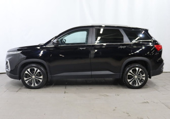 Подержанный автомобиль Chevrolet Captiva 2022 года (8 фото)