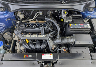 Подержанный автомобиль Kia Rio Hatchback 2021 года (9 фото)