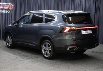 Подержанный автомобиль Geely Okavango 2024 года (7 фото)