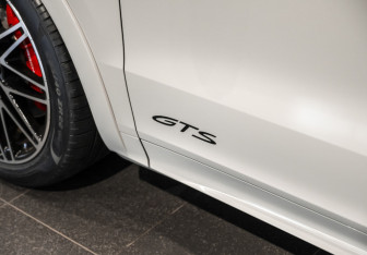 Новый Porsche Cayenne 2025 (11 фото)