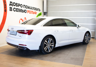Подержанный автомобиль Audi A6 Sedan 2018 года (4 фото)