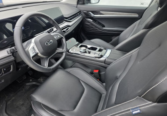 Подержанный автомобиль JAC JS6 2023 года (9 фото)