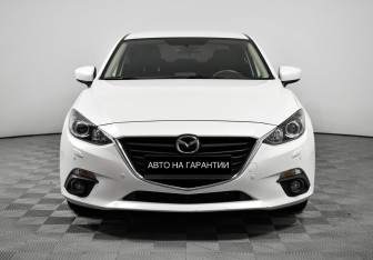 Подержанный автомобиль Mazda 3 Sedan 2016 года (2 фото)