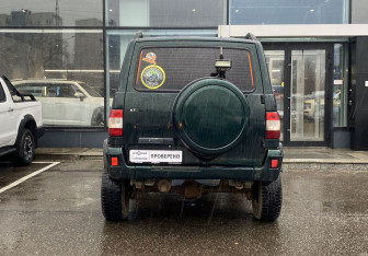 Подержанный автомобиль УАЗ Patriot 2008 года (6 фото)