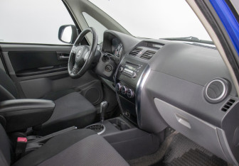 Подержанный автомобиль Suzuki SX4 Hatchback 2007 года (9 фото)