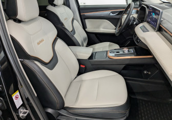 Подержанный автомобиль Haval Jolion 2022 года (24 фото)