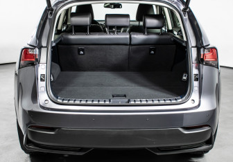 Подержанный автомобиль Lexus NX 2017 года (9 фото)