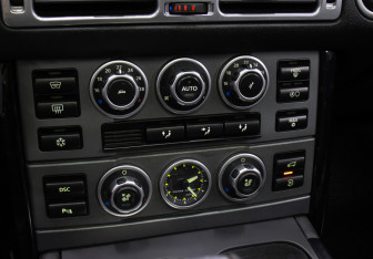 Подержанный автомобиль Land Rover Range Rover 2008 года (13 фото)