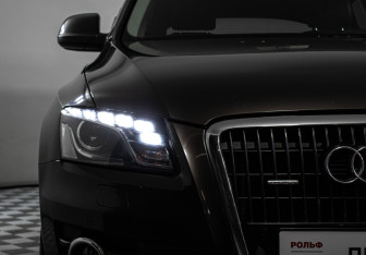 Подержанный автомобиль Audi Q5 2011 года (19 фото)