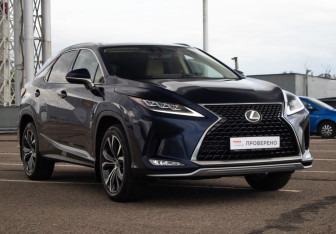 Подержанный автомобиль Lexus RX 2020 года (3 фото)