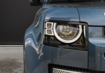 Подержанный автомобиль Land Rover Defender Suv 2020 года (33 фото)