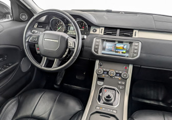 Подержанный автомобиль Land Rover Range Rover Evoque 2017 года (30 фото)