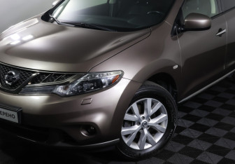 Подержанный автомобиль Nissan Murano Suv 2014 года (22 фото)
