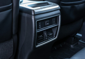 Подержанный автомобиль Nissan Murano Suv 2020 года (20 фото)