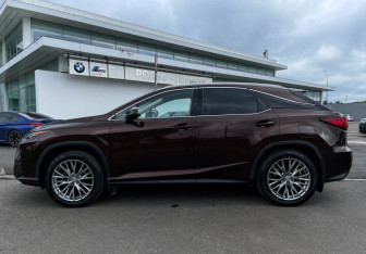 Подержанный автомобиль Lexus RX 2016 года (8 фото)