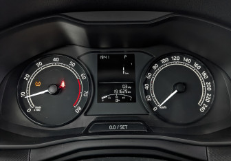 Подержанный автомобиль Skoda Rapid Liftback 2021 года (16 фото)