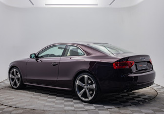 Подержанный автомобиль Audi A5 Coupe 2014 года (3 фото)